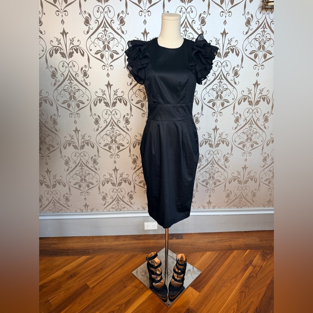 Classic Women's Dress Black Ruffle Flutter Sleeve Midi Dress Size 4